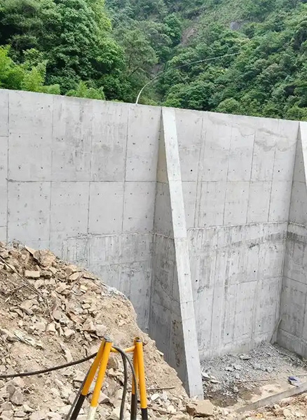 许昌重力式挡土墙